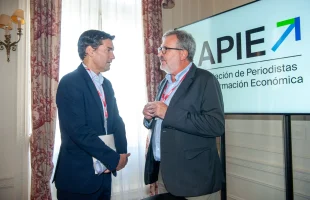 Carlos Bardavío (KPMG) e Ignacio Ezquiaga (Funcas)