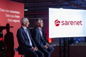 Roberto Beitia y Jon Arberas, presidente y director general de Sarenet