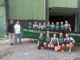red eléctrica patrocinador de kaiku remo
